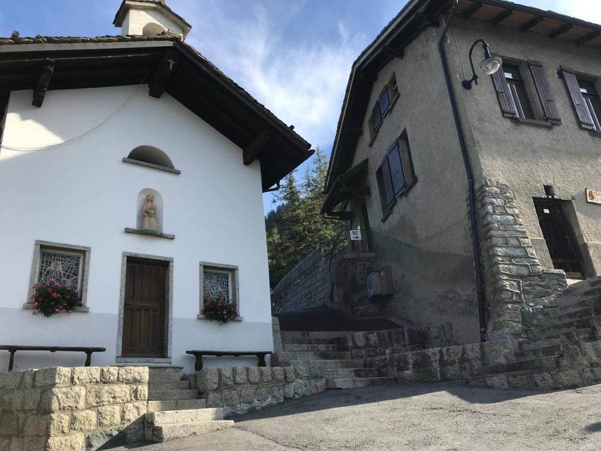 Gite Du Pelerin-Chalet De Montagne Orsières Exterior foto